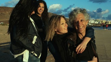 Cortar (Las 1001 novias) -foto-