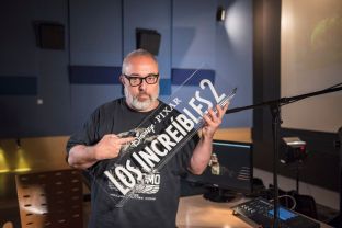 Álex de la Iglesia -doblaje Los Increíbles 2- (2)