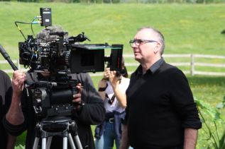 Fernando Bernués -director-